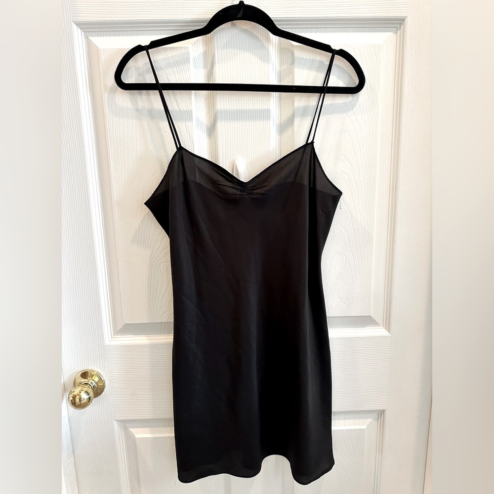 MILLY Silk LBD Slip Dress – Size 6 –Y2K Minimalist Chic Cocktail Date Night NWOT